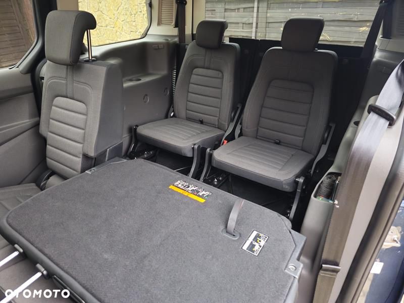 Ford Tourneo Connect - 10