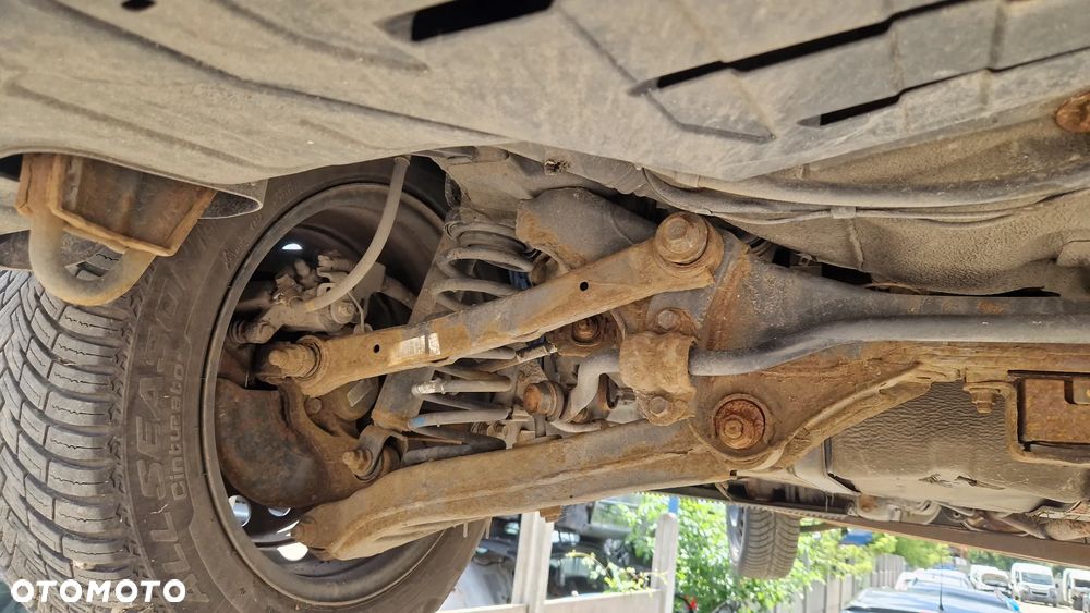 KIA CEED II BELKA ZAWIESZENIA TYŁ - 2