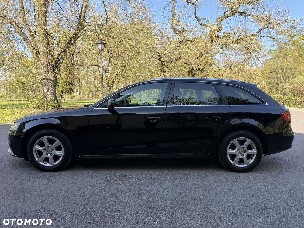 Audi A4 Avant - 4