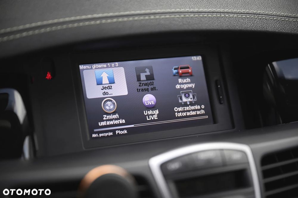 Renault Laguna 2.0 dCi Initiale - 27