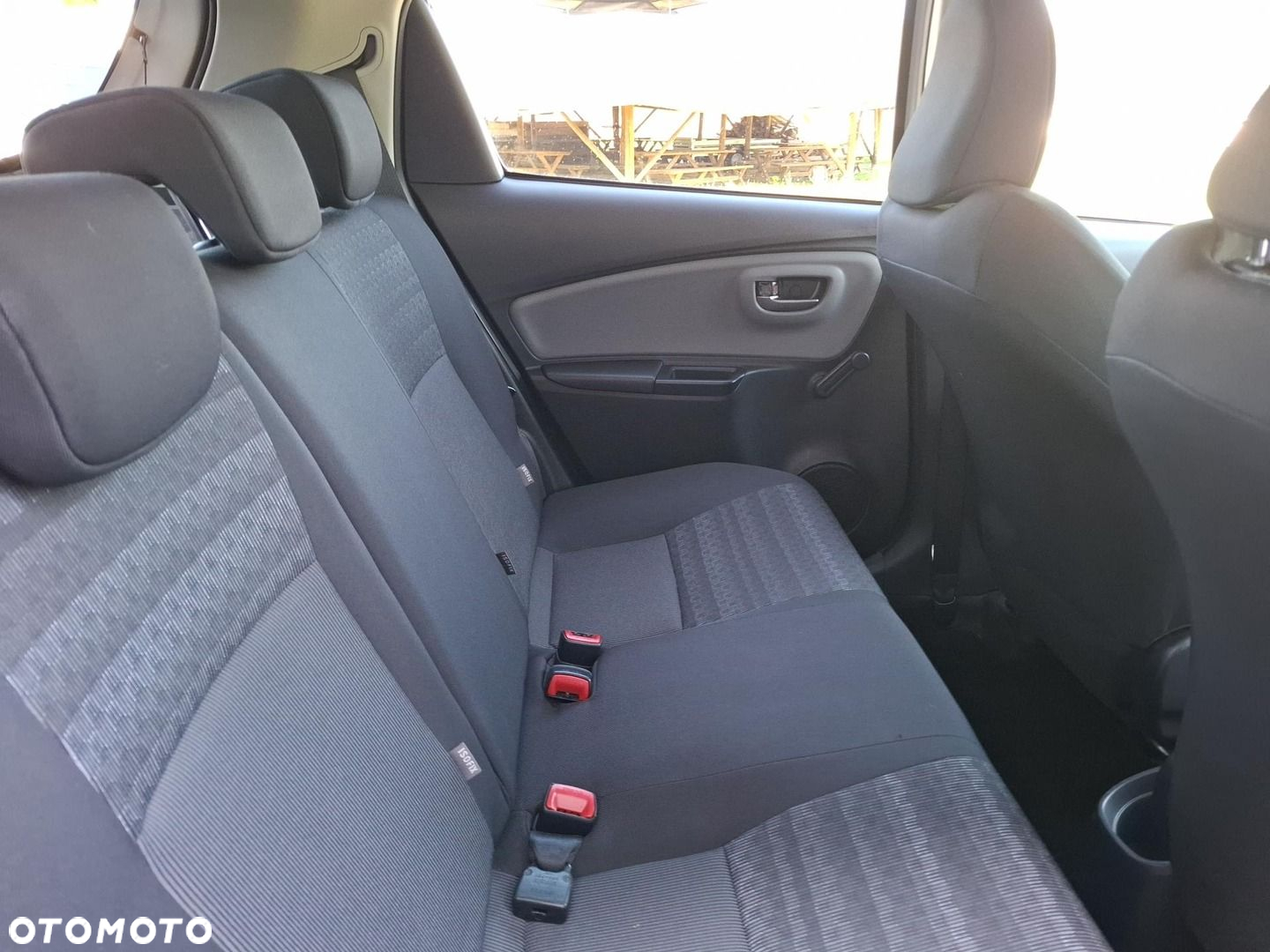 Toyota Yaris - 8