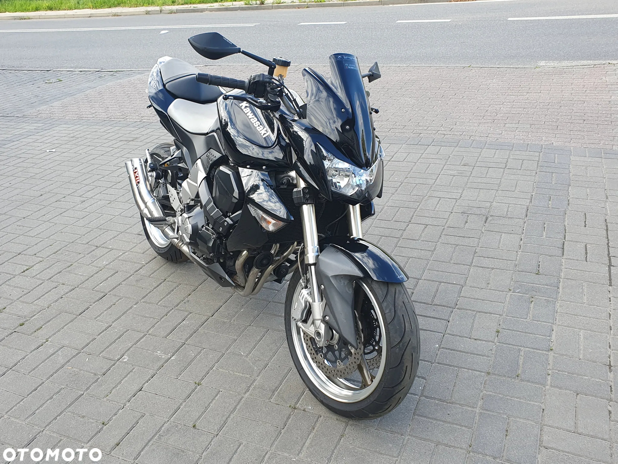 Kawasaki Z - 11