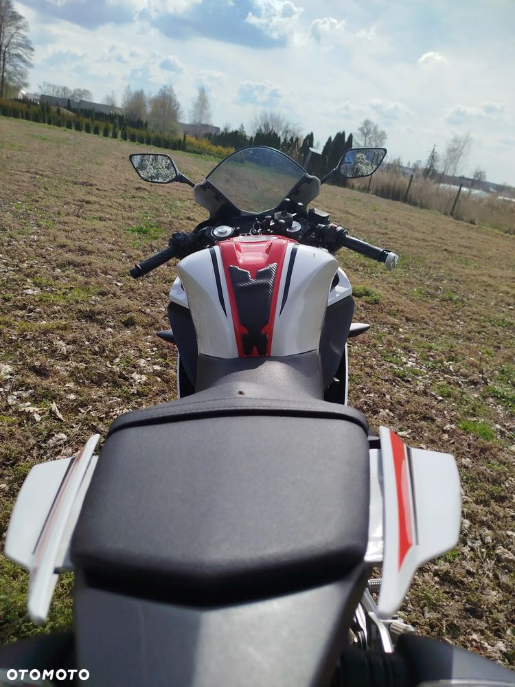 Yamaha R125 - 6