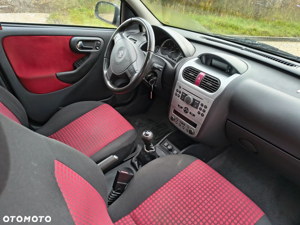 Opel Corsa - 4