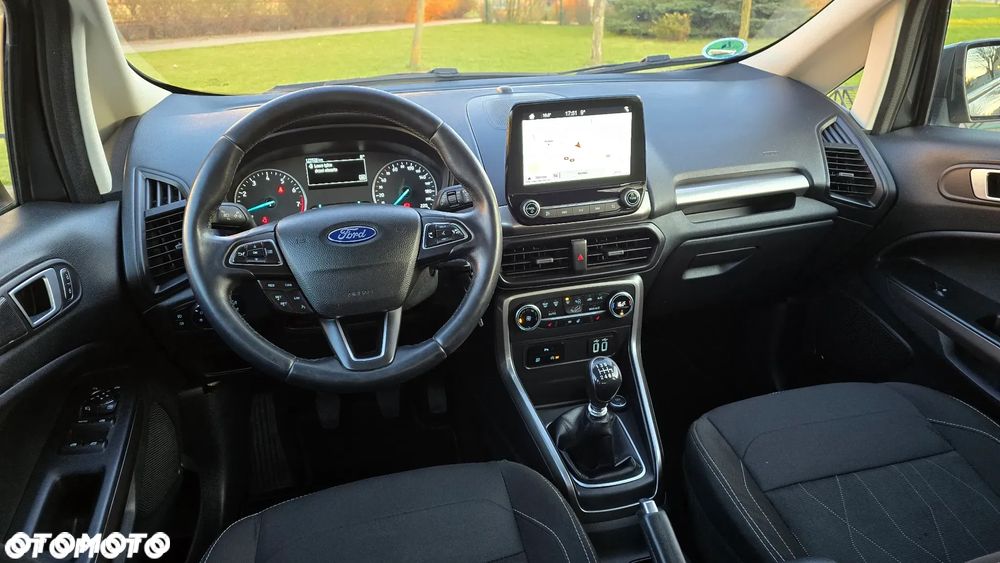 Ford EcoSport - 10
