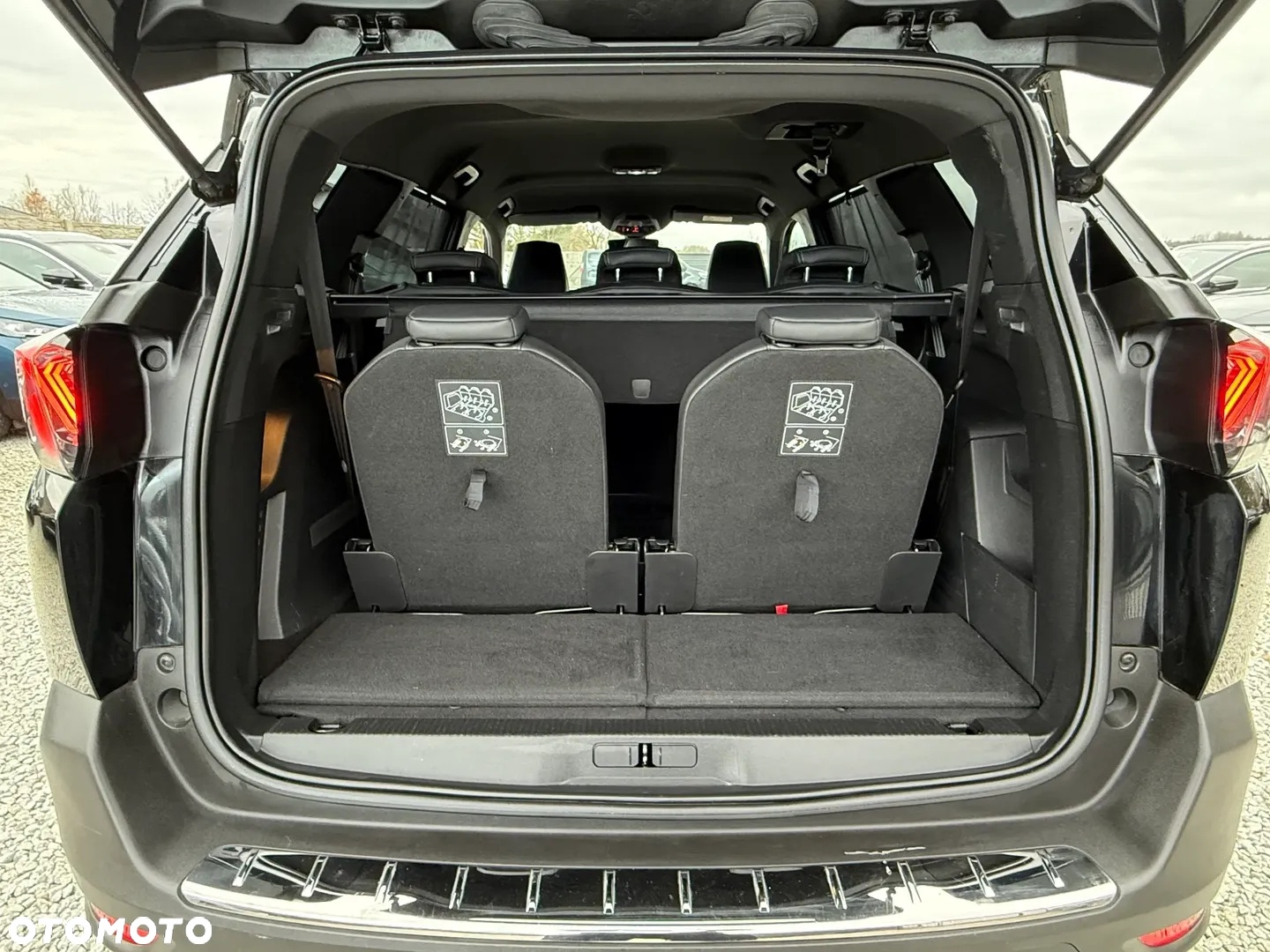 Peugeot 5008 BlueHDI 180 EAT8 GT Pack - 34