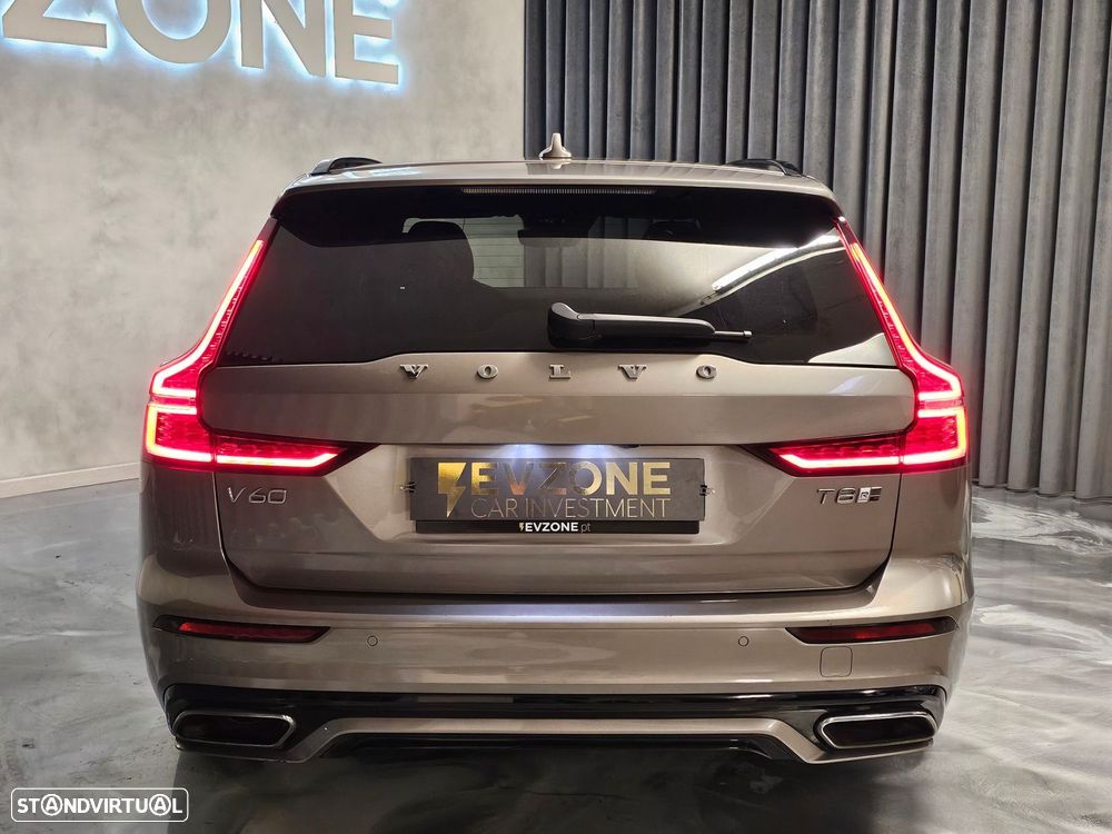 Volvo V60 2.0 T8 AWD TE R-Design - 5