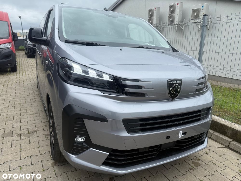 Peugeot Traveller 2.0 BlueHDi Long Business EAT8 - 13