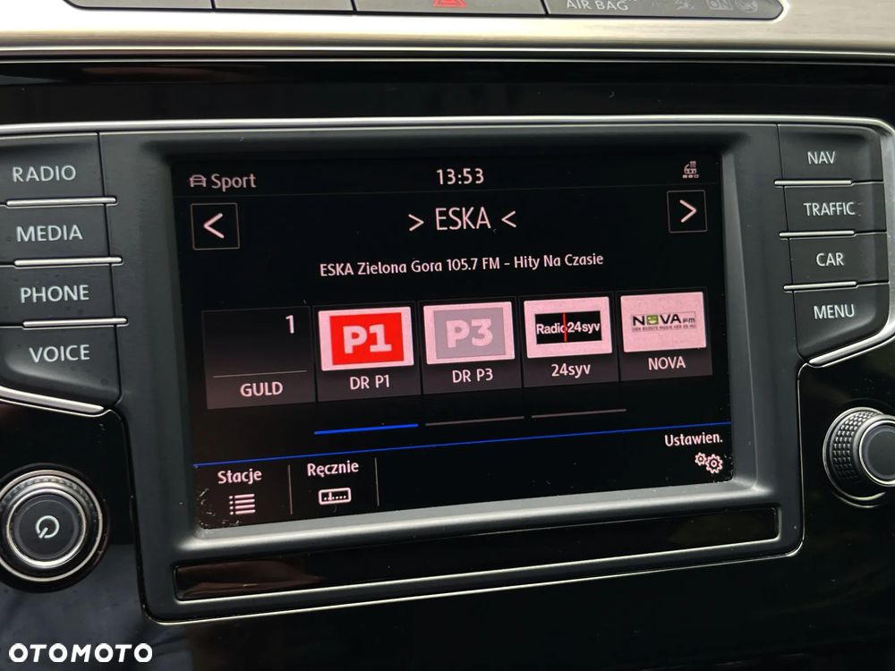 Volkswagen Passat - 30