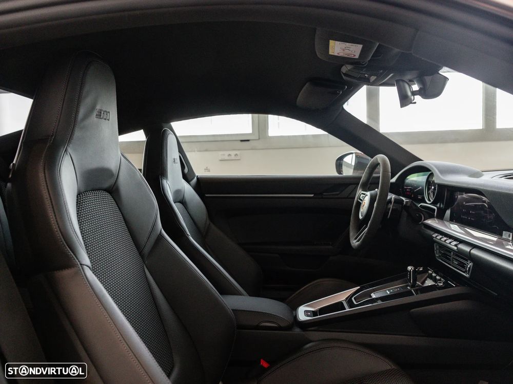 Porsche 911 (992) Carrera T PDK - 35