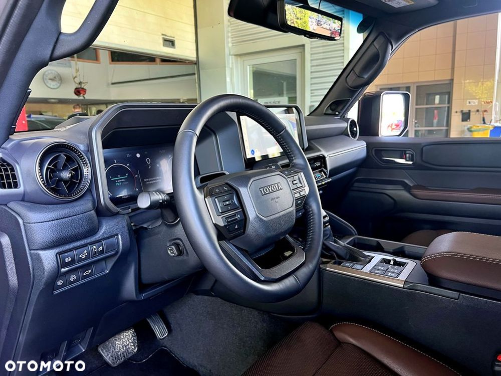 Toyota Land Cruiser LC 2.8 D-4D Executive - 9