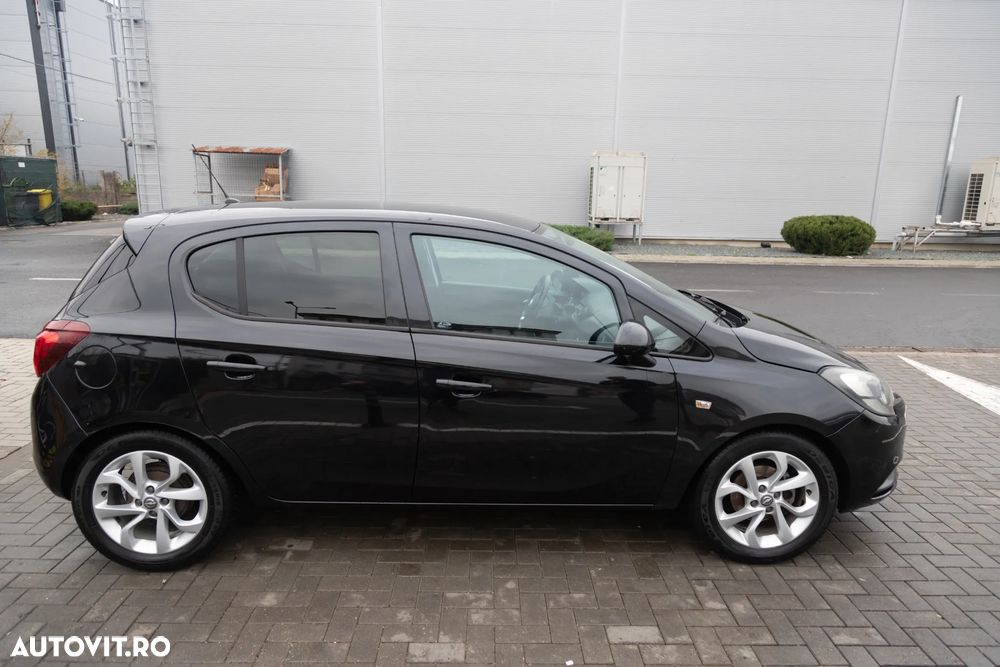 Opel Corsa 1.4 ECOTEC Selection - 2