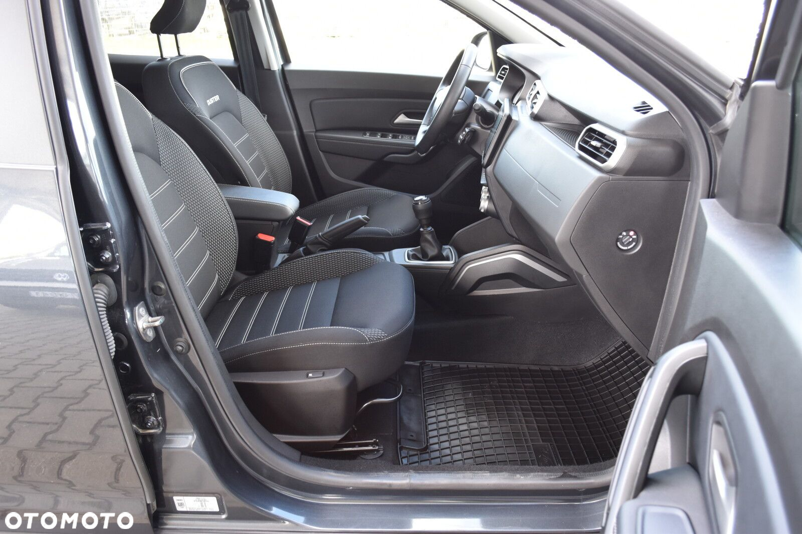 Dacia Duster 1.0 TCe Journey - 11