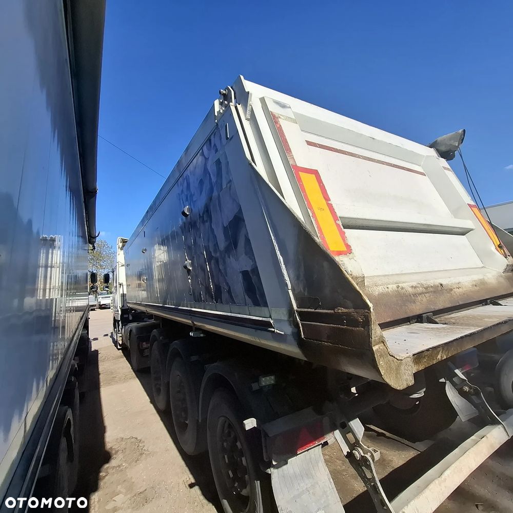 Schmitz Cargobull GOTHA - 3