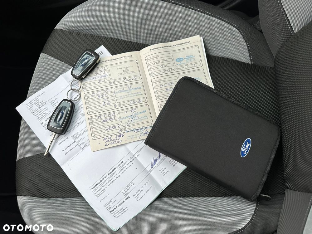 Ford Focus 1.6 TI-VCT Champions Edition - 23