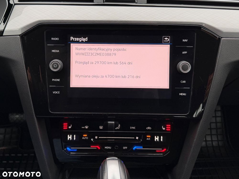 Volkswagen Passat 2.0 TDI EVO Business DSG - 33