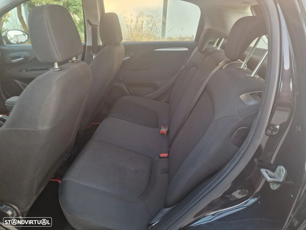 Fiat Punto 0.9 8V TwinAir Lounge Start&Stop - 7