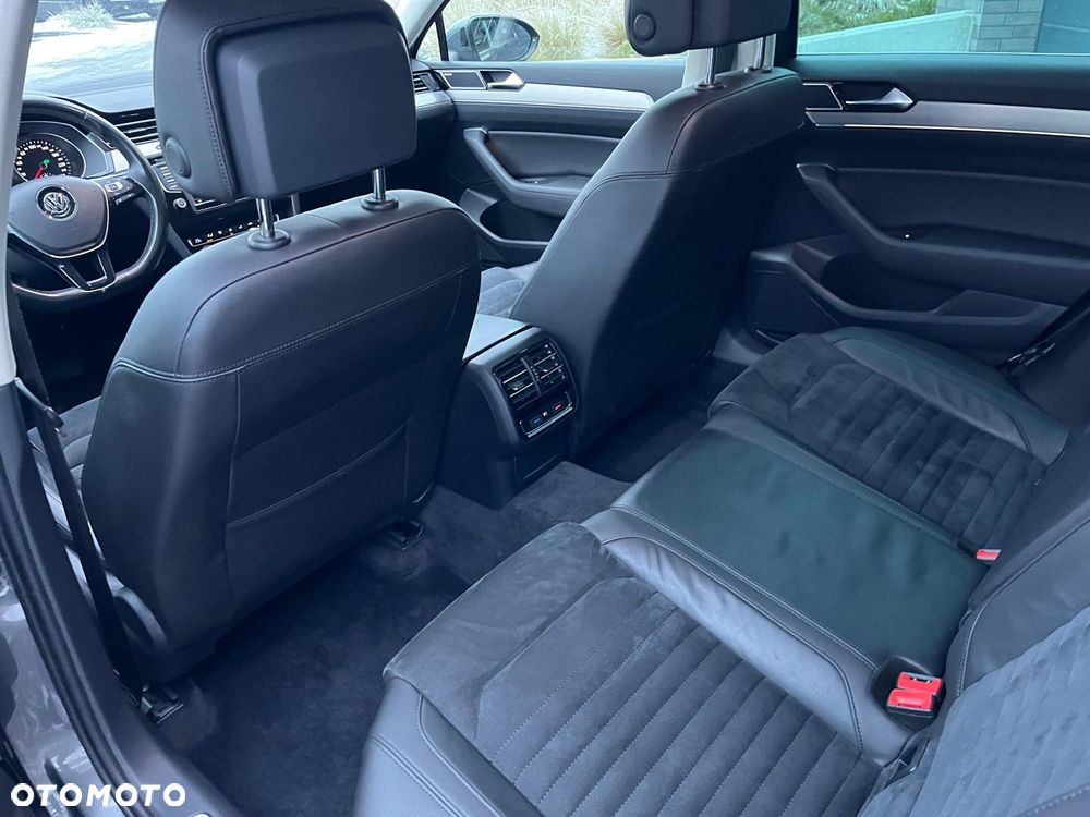 Volkswagen Passat 2.0 TDI BMT Highline DSG - 9