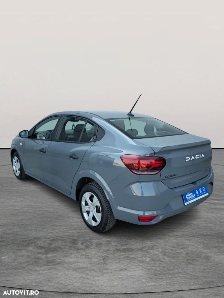 Dacia Logan - 3