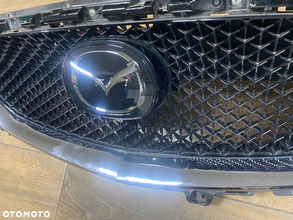 MAZDA CX-5 II 17-GRILL KAMERA KMP IGLA ORG. - 3