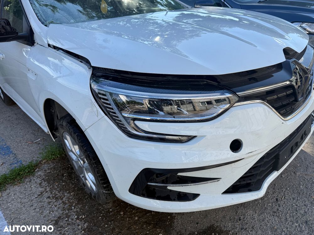 RENAULT Megane 2021 — imagine 5
