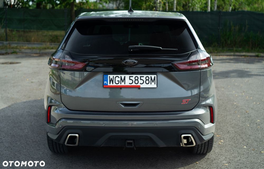 Ford Edge - 2