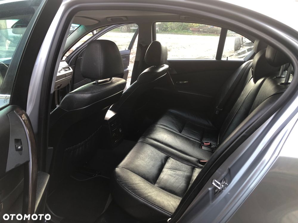 BMW Seria 5 - 10