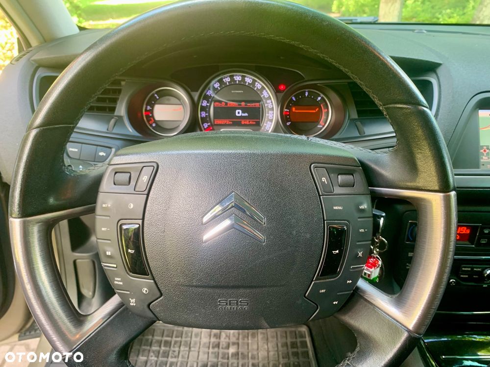 Citroën C5 2.2 HDi Exclusive Equilibre Navi - 22