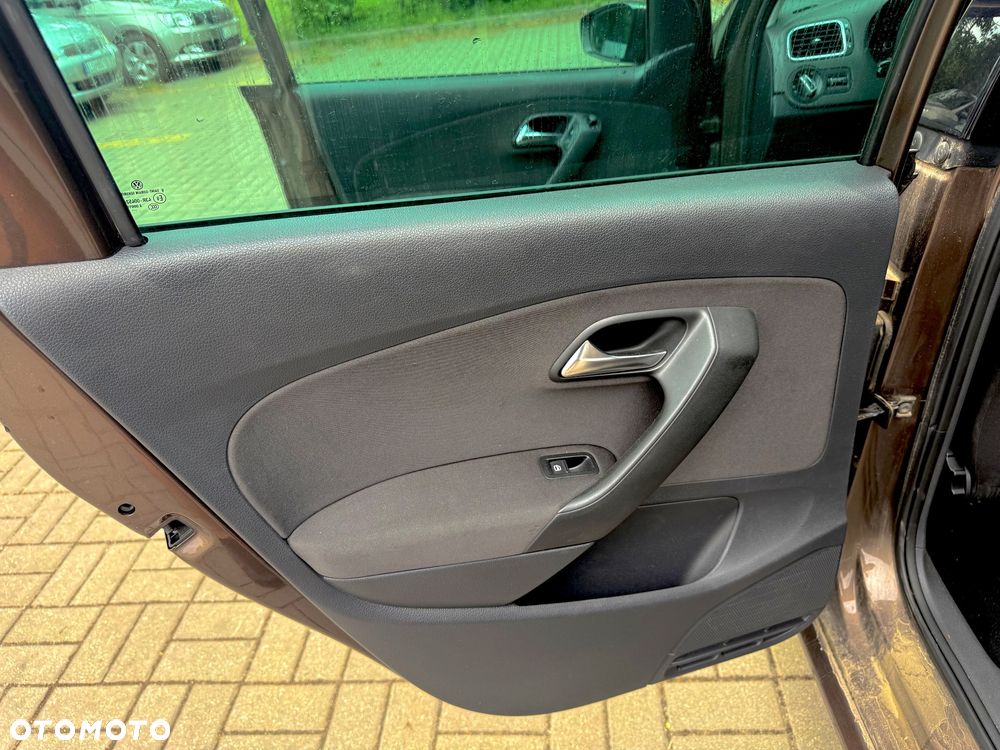Volkswagen Polo 1.2 TSI Blue Motion Technology Style - 16