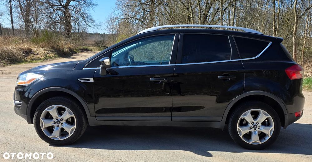 Ford Kuga 2.0 TDCi 4x4 Titanium - 11