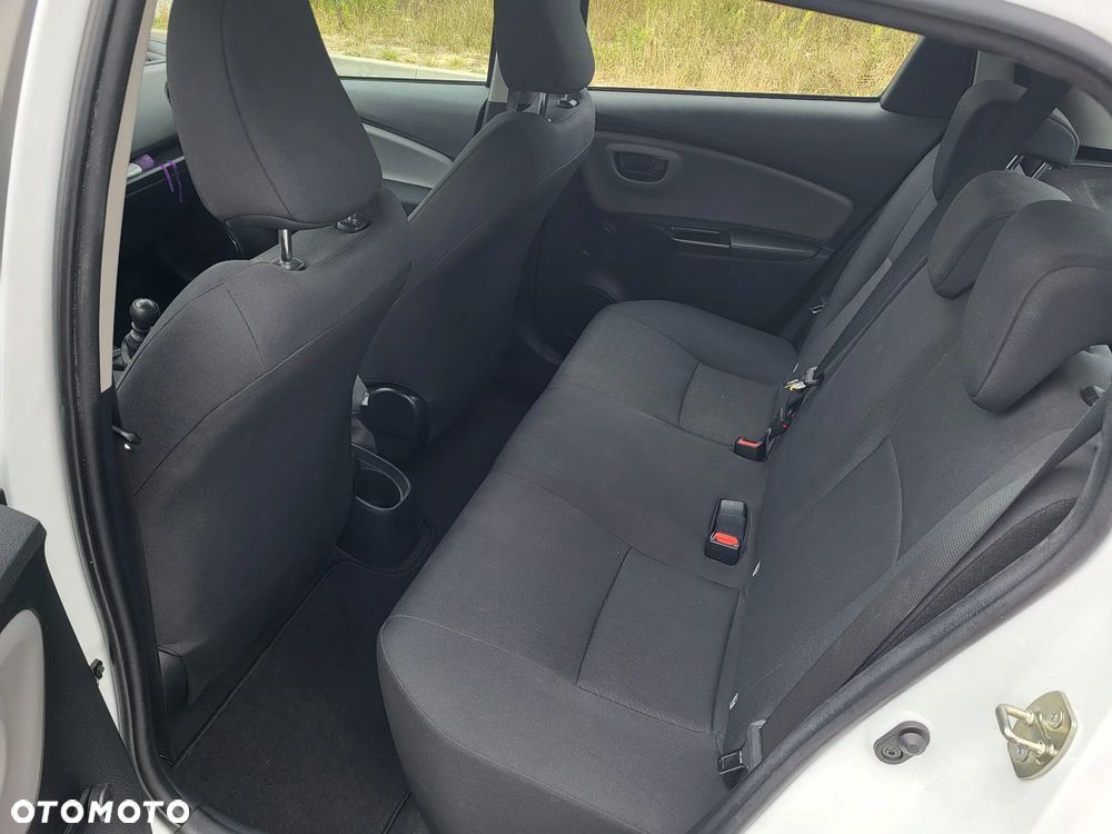Toyota Yaris - 6
