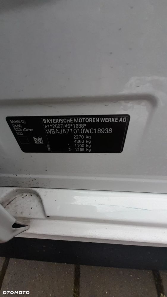 BMW Seria 5 530i M Sport sport - 8