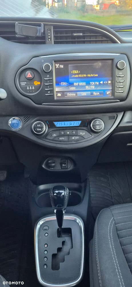 Toyota Yaris - 11