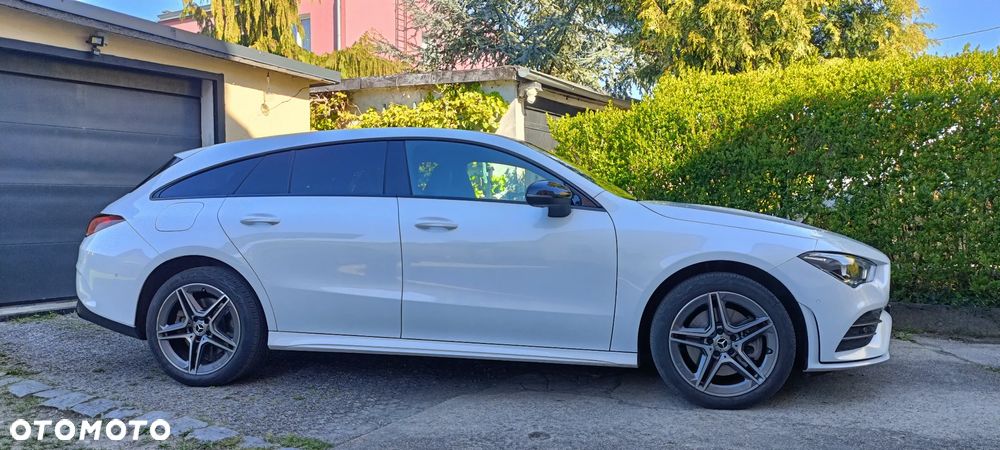 Mercedes-Benz CLA 250 e 8G-DCT AMG Line - 5