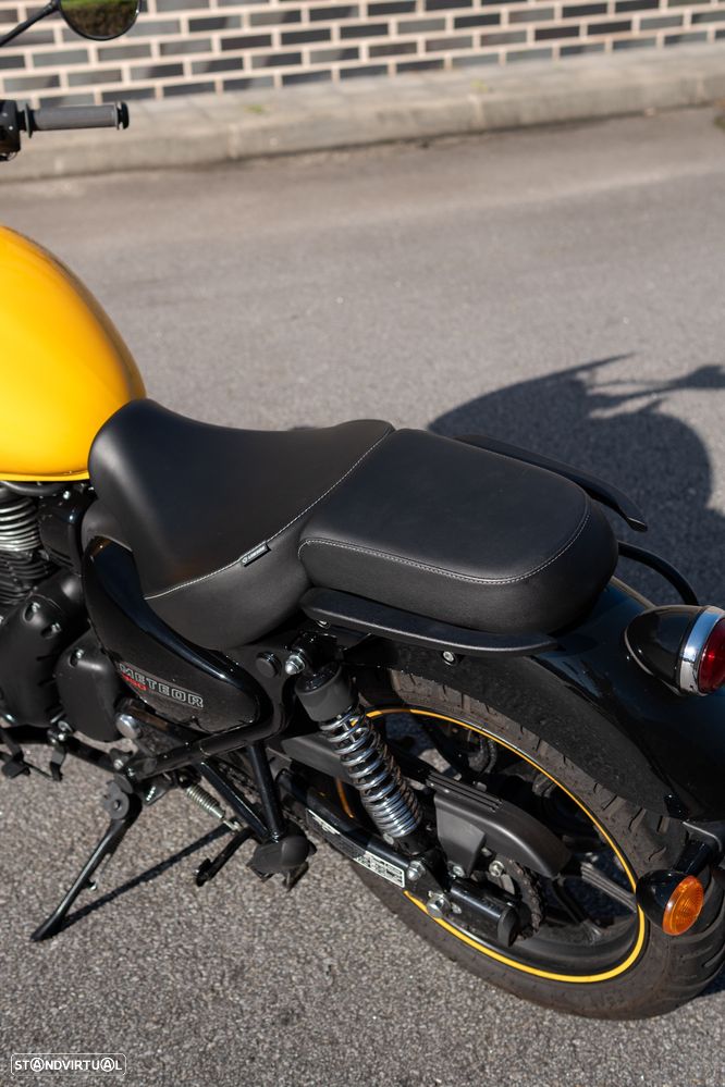 Royal Enfield Meteor 350 Fireball Yellow - 15