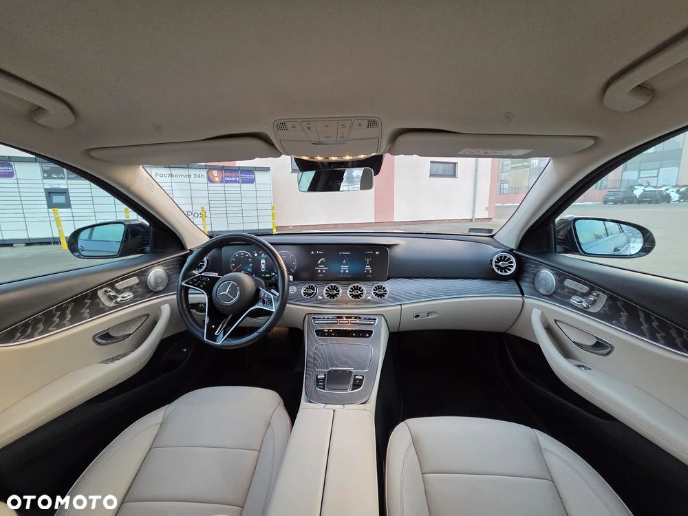 Mercedes-Benz Klasa E 300 d 4-Matic Exclusive - 21