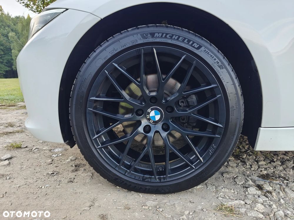 BMW Seria 3 320d xDrive - 8