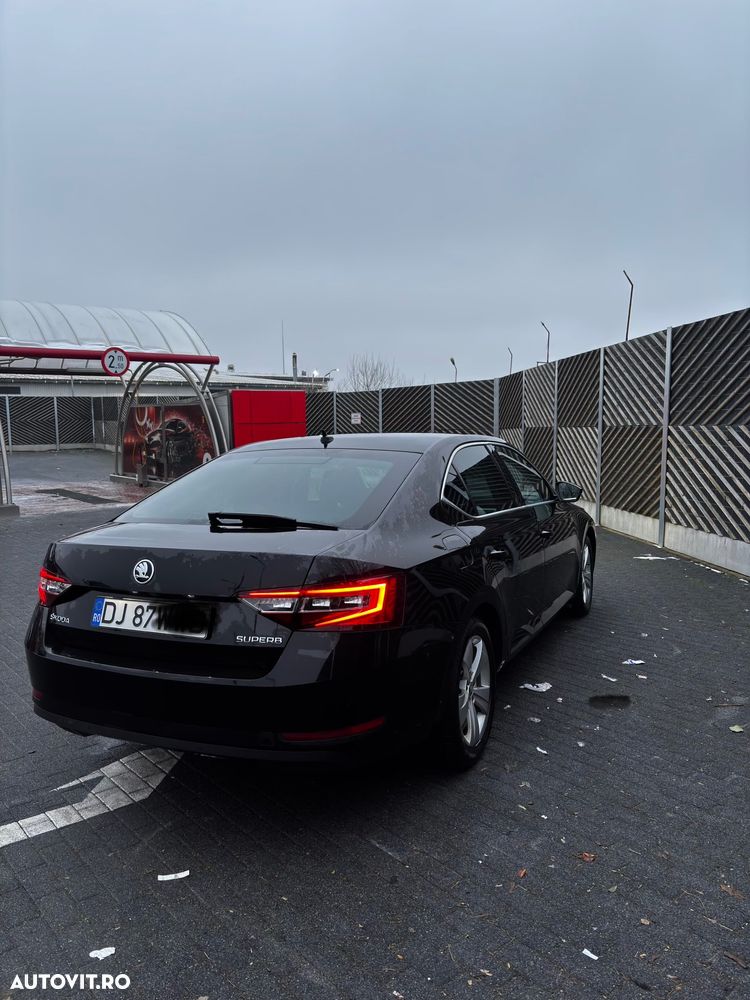Skoda Superb - 11