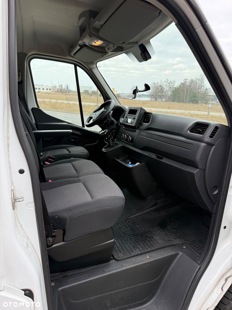 Renault Master - 15