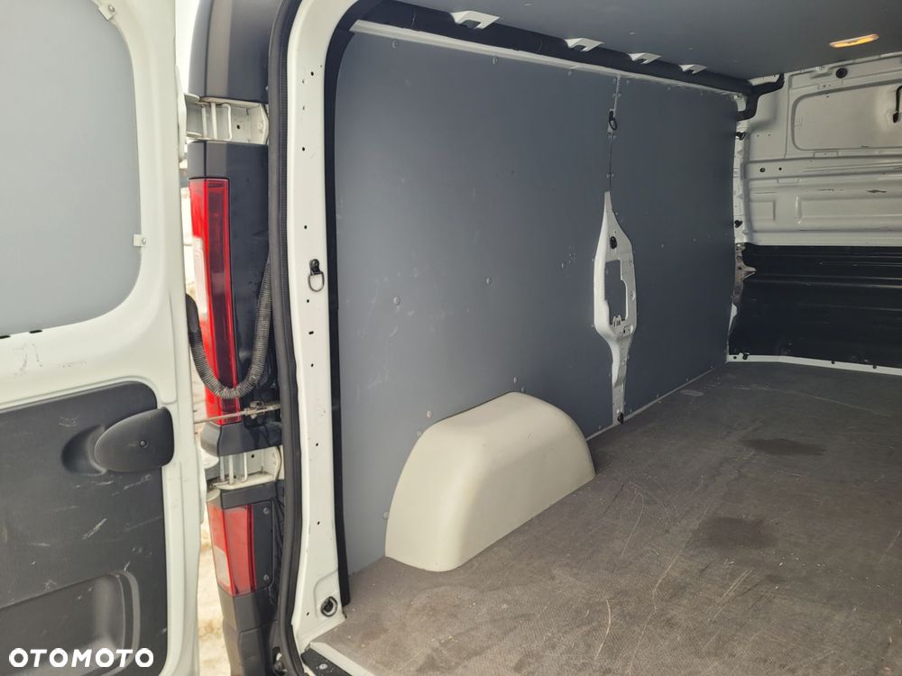 Opel Vivaro Długi L2 Webasto - 13