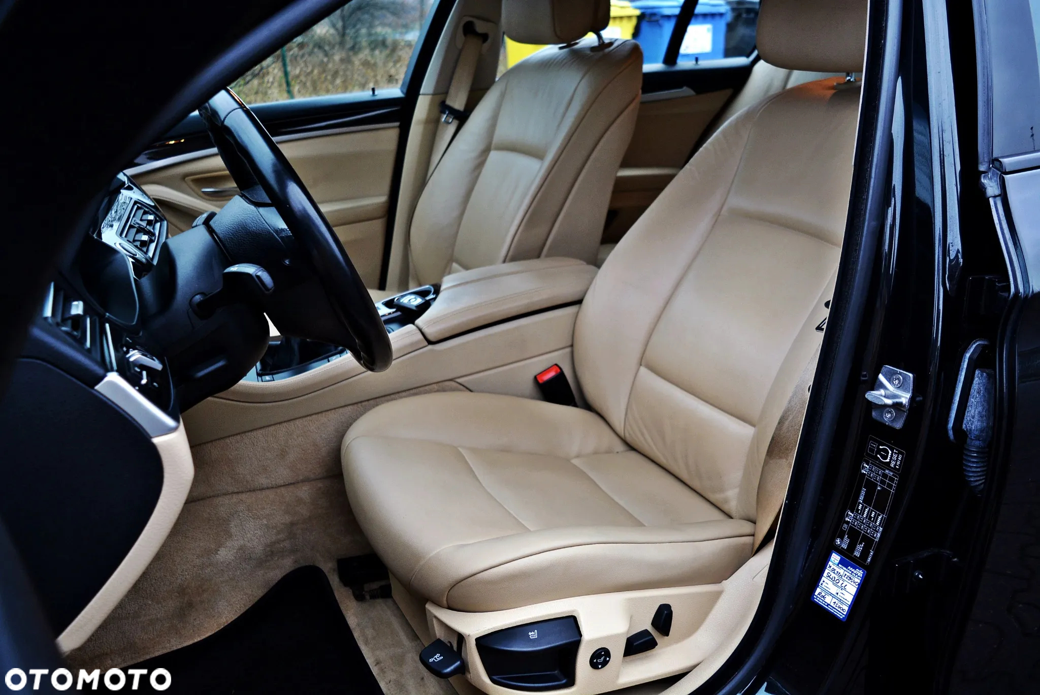 BMW Seria 5 520d Touring - 14
