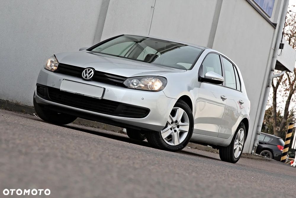 Volkswagen Golf 1.6 TDI DPF BlueMotion Technology Team - 9