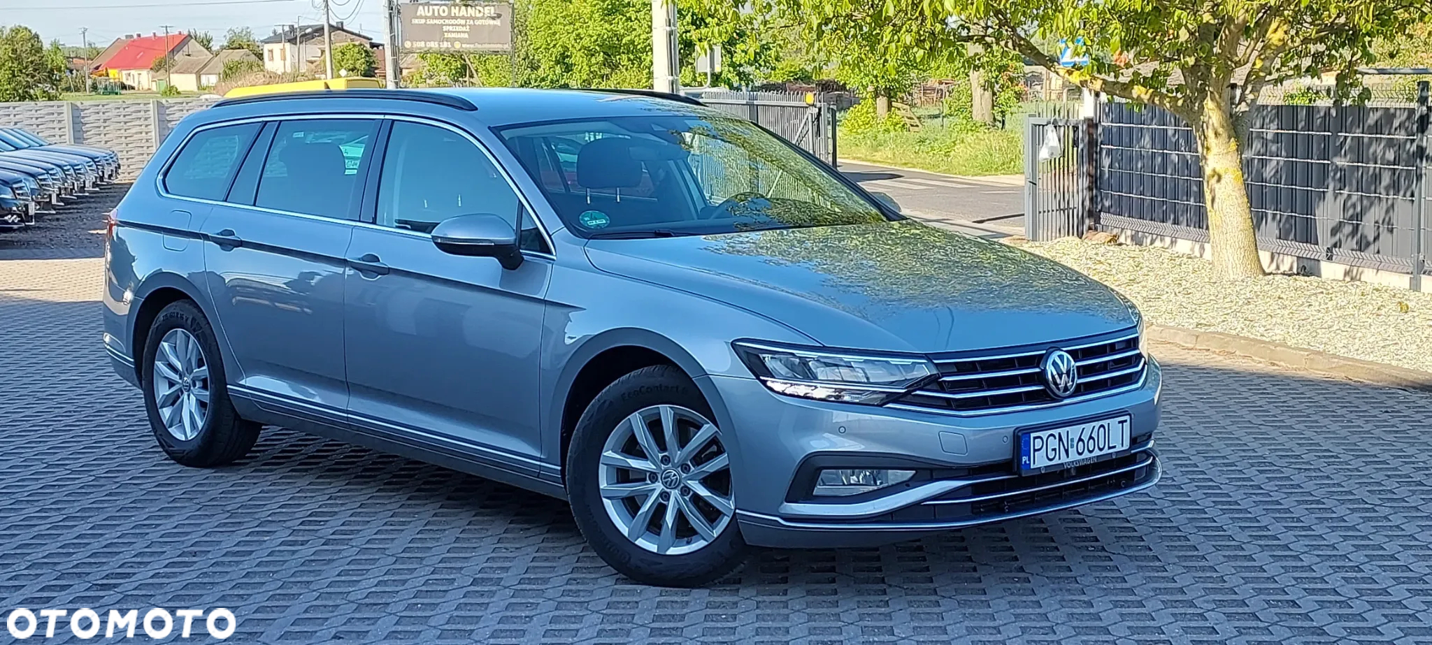 Volkswagen Passat - 5