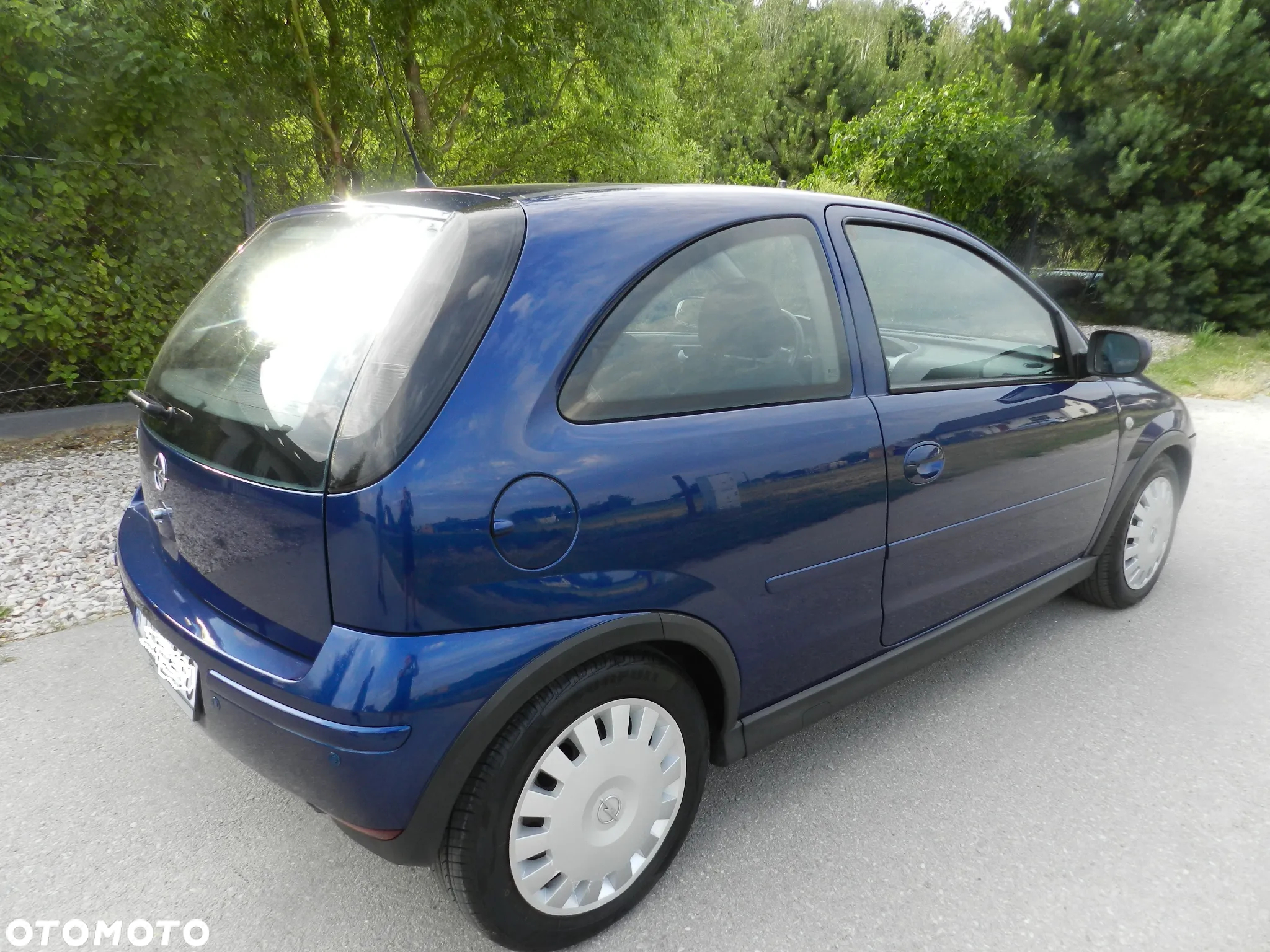 Opel Corsa 1.0 12V Essentia - 3