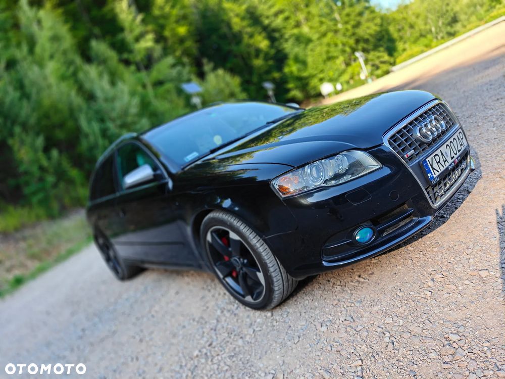 Audi A4 Avant 2.0 T FSI quattro - 18