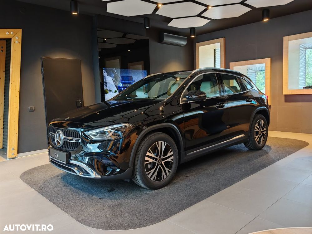 Mercedes-Benz GLA 180 d Aut. - 10
