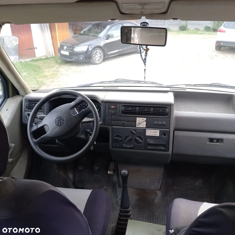 Volkswagen Transporter - 5