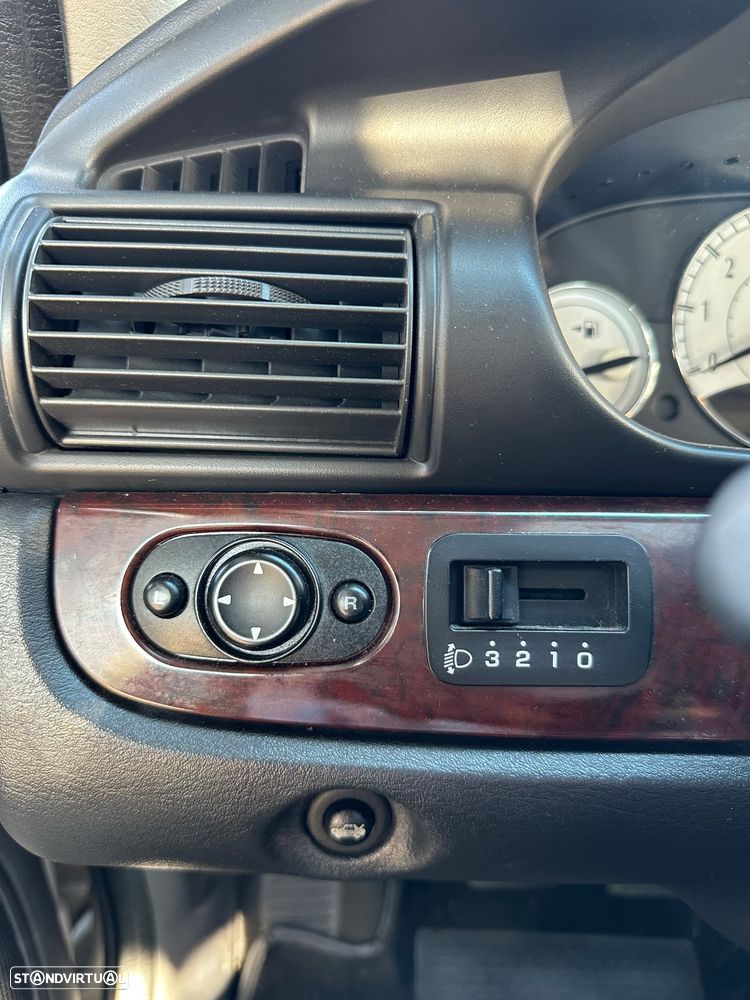 Chrysler Sebring 2.0 LX - 16