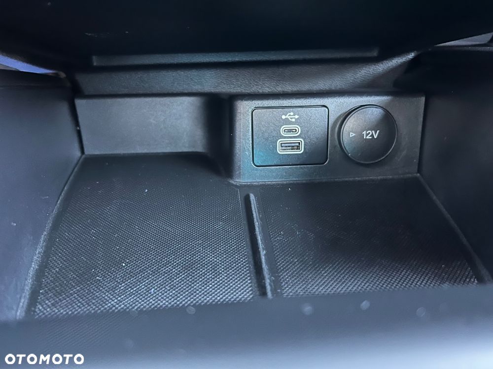 Ford Focus 1.0 EcoBoost Titanium Style - 37