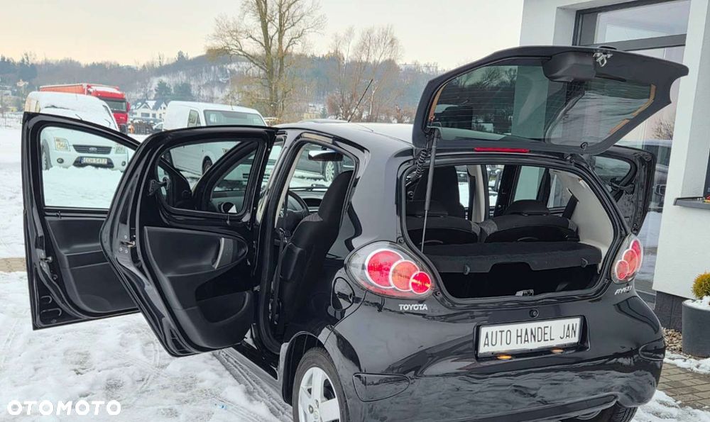 Toyota Aygo - 22